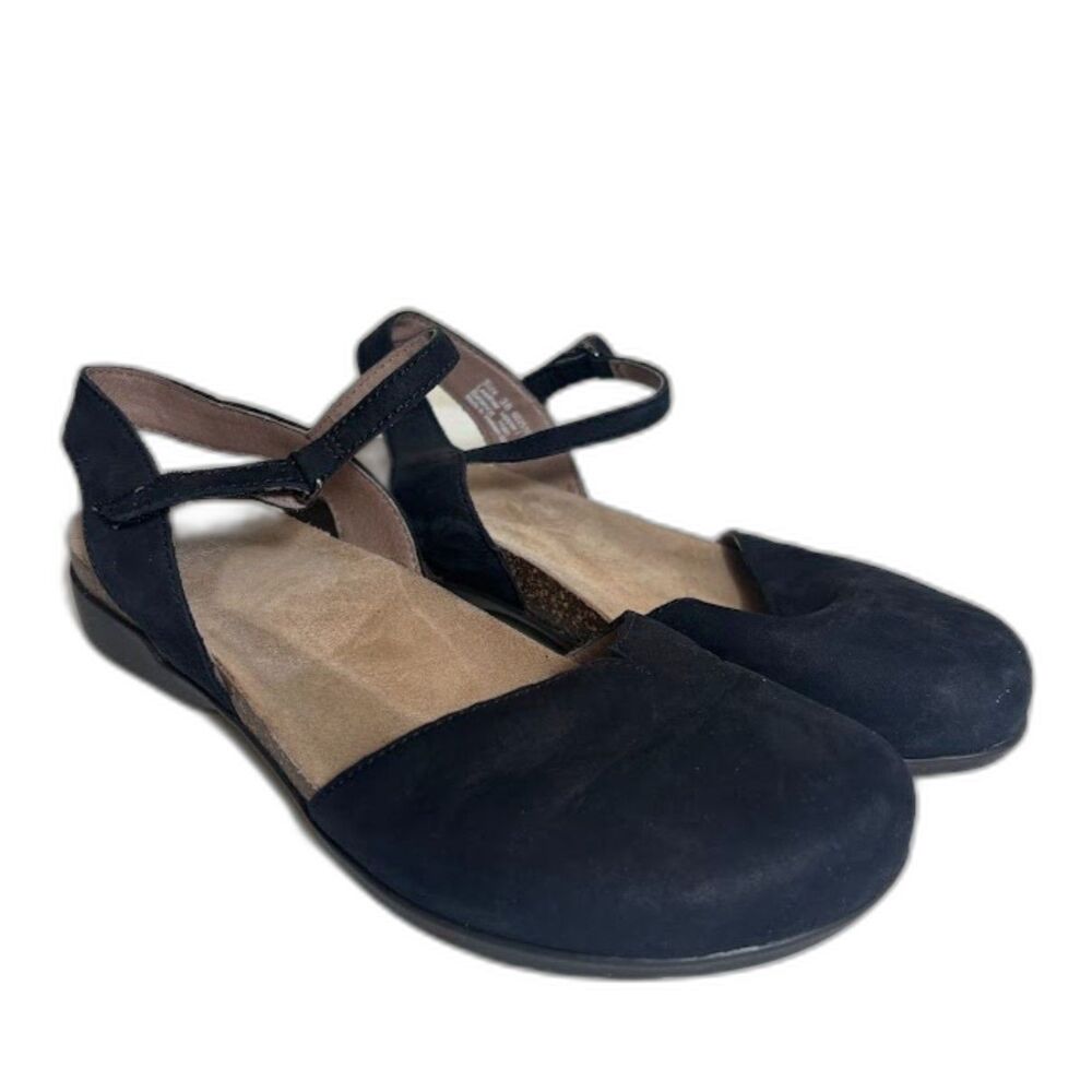 Dansko Rowan Flat Sandal Black size 38 leather suede travel comfort minimalist